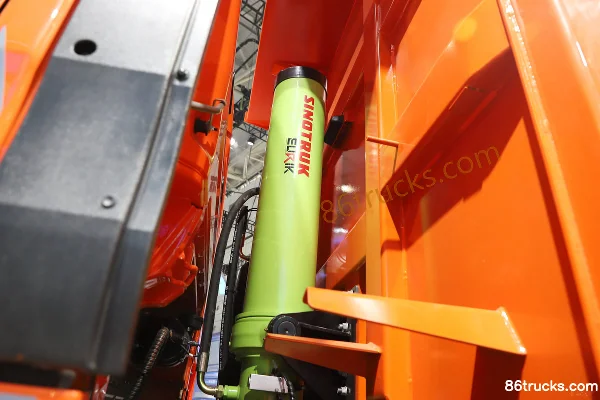 Sitrak SITRAK G7S 8X4(12 wheels) 8.8m Electric Dump Truck CATL 600kWh Body (2) | 86Trucks