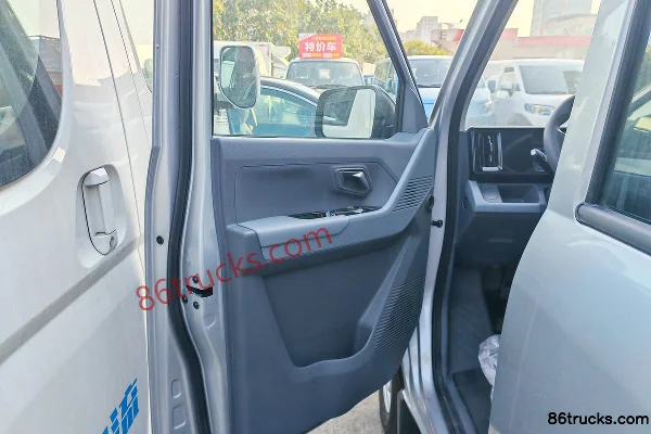 Tuyano Fengjing T7 2.5m Double Row Pure Electric Flatbed Mini Truck CATL 41.86kWh Cab (1) | 86Trucks