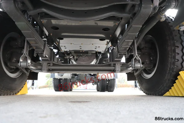 Sinotruk HOWO TS 6X4(10 wheels) Pure Electric Tractor Truck Chassis (1) | 86Trucks