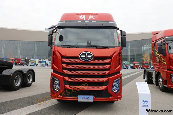 FAW Jiefang J6 PRO 12.5L LNG 500hp 4X2(6 wheels) FAW Jiefang 12-Speed AMT Automatic Tractor Truck Exterior (2) | 86Trucks