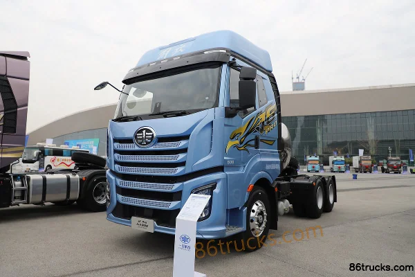 FAW Jiefang J6 PRO 12.5L LNG 500hp 6X4(10 wheels) FAW Jiefang 12-Speed Tractor Truck Exterior (3) | 86Trucks