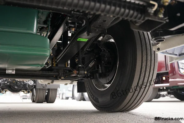 FAW Jiefang J6 PRO 12.5L LNG 500hp 6X4(10 wheels) FAW Jiefang 12-Speed Tractor Truck Chassis (3) | 86Trucks