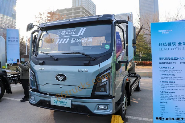 Sinotruk Xinglan Max EM3 4.18m Single Row Electric Van Light Truck BYD 150.83kWh 4X2(6 wheels) Exterior (3) | 86Trucks