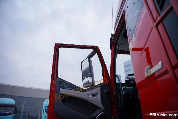 FAW Jiefang J6G Édition Leader 7.8L Diesel 360 ch 4X2(6 roues) FAW Jiefang 10 vitesses 6,75 m cabine avancée avec ridelles, camion porteur (