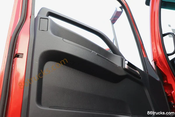 Sinotruk V3-X 4.1L diesel 200 ch 4X2(6 roues) Fast Gear 8-speed 3.8m half-row camion benne Cabine (3) | 86Trucks