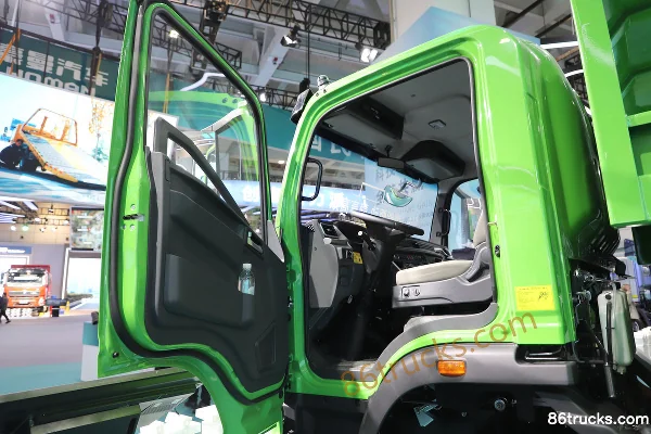 Sinotruk Niuqichongtian EM3 4X2(6 wheels) 3.5m single-row pure electric dump truck CATL 155.33kWh Cab (1) | 86Trucks