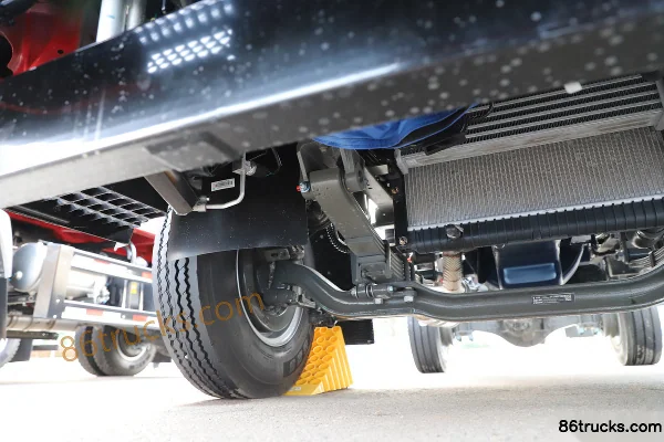 Sinotruk V1-X 2.5L diesel 170hp 4X2(6 wheels) 10-speed AMT automatic 2.9m dump truck Chassis (2) | 86Trucks