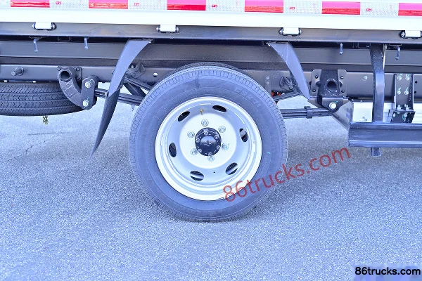 Huanghai Auto Xincheng-1 Hydraulic Brake 4.01m Single Row Pure Electric Box Micro Truck Yiwei 65.66kWh 4X2(6 wheels) Chassis (2) | 86Trucks