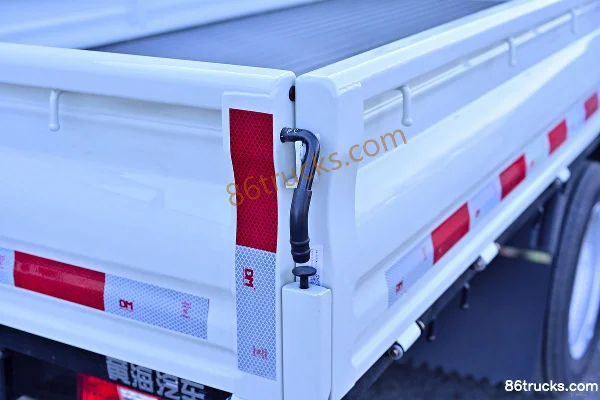 Huanghai Auto Xincheng-1 Hydraulic Brake 4.01m Single Row Pure Electric Flatbed Mini Truck Yiwei 65.66kWh 4X2(6 wheels) Body (3) | 86Trucks