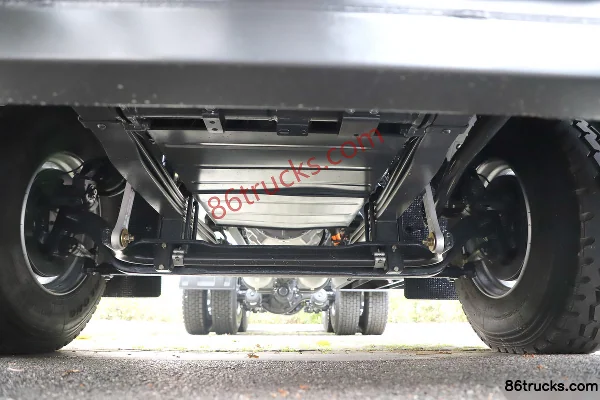 Dongfeng H7pro 6X4(10 wheels) Pure Electric Tractor Truck CATL 600kWh Chassis (1) | 86Trucks