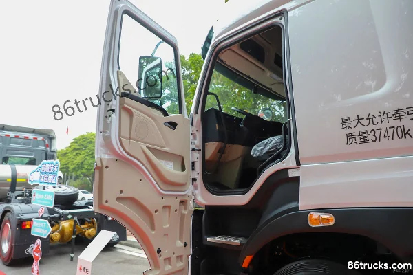 Dongfeng H7pro 6X4(10 wheels) Fuel Cell Tractor Truck Microvast 95kWh Cab (1) | 86Trucks