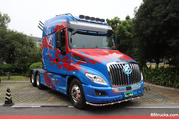 Dongfeng Dongfeng T7L heavy truck Tractor Trucks