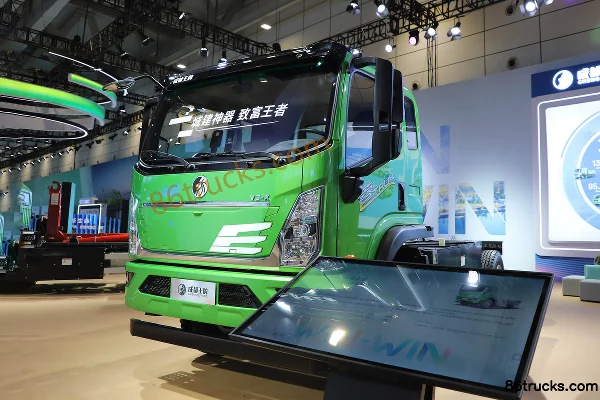 Sinotruk V3-X 4X2(6 wheels) 4.2m Electric Single Row Dump Truck CATL 165kWh Exterior (3) | 86Trucks