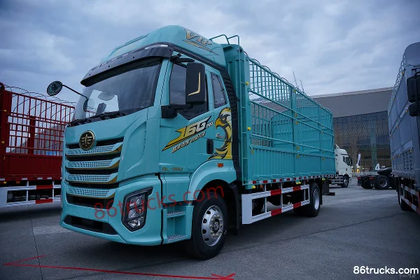 FAW Jiefang J6G Leading Edition Southern Version 280hp 4X2(6 wheels) 6.75m Drop Side Cargo Truck (China VI) Exterior (3) | 86Trucks