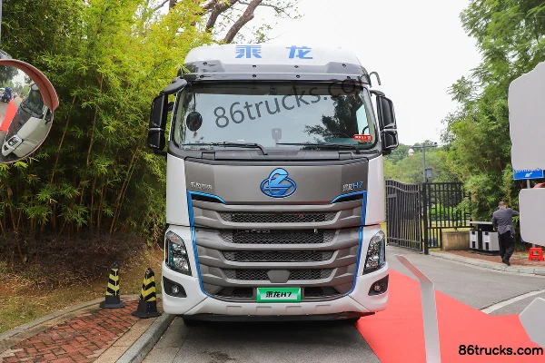 Dongfeng H7 6X4(10 wheels) electric tractor truck CATL 600kWh Exterior (2) | 86Trucks