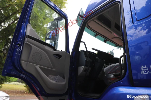 Dongfeng H5 4X2(6 wheels) 9.8m pure electric cargo truck, CATL 310.66kWh Cab (1) | 86Trucks