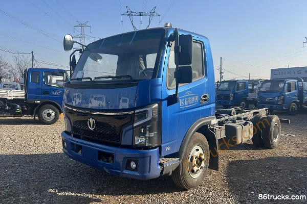 Feidi V3 Series 95 hp 4X2(6 wheels) 4.17m Single Row Stake Truck Exterior (3) | 86Trucks