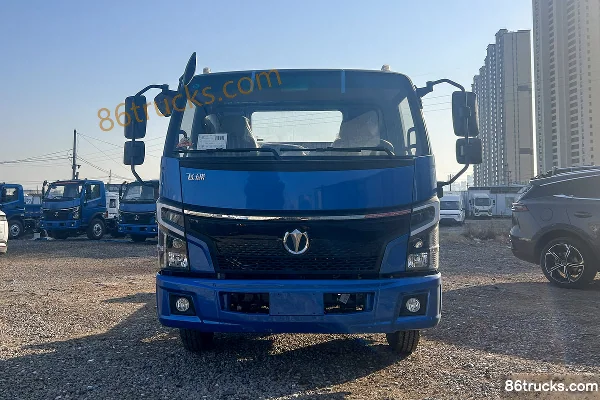 Feidi V3 Series 95 hp 4X2(6 wheels) 4.17m Single Row Stake Truck Exterior (2) | 86Trucks