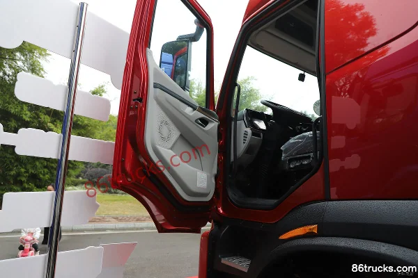 Dongfeng Yiwei 5 4X2(6 wheels) 9.8m pure electric cargo truck, CATL 400.6kWh Cab (1) | 86Trucks
