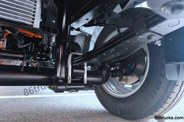 FARIZON Xingzhi F3E 2025 Smart Edition Hydraulic Brake 3.82m Single Row Pure Electric Van Mini Truck Xuanwu 65kWh 4X2(6 wheels) Chassis (3)