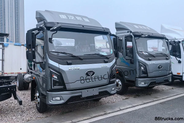 Sinotruk Sinotruk Pioneer EM3 light truck electric cargo truck