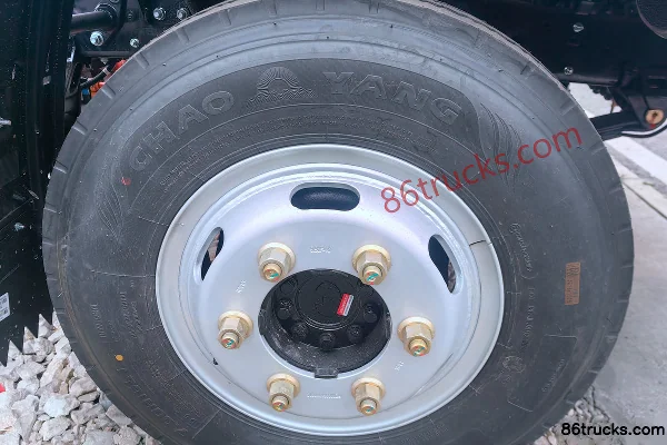 Sinotruk HOWO MAN Pioneer EM3 4X2(6 roues) 4.18m cabine simple plateau léger électrique pur CATL 100.46kWh Châssis (1) | 86Trucks