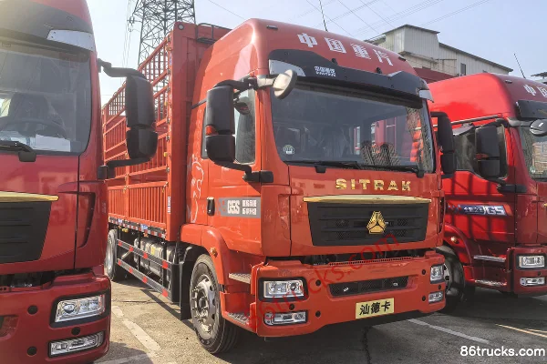 Sitrak SITRAK G5S 350 hp 4X2(6 wheels) Sinotruk 12-speed 6.8m stake cargo truck Exterior
