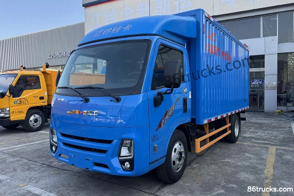 JMC All New Shunda Standard Edition 2.5L Diesel 136 hp 4X2(6 wheels) WLY 5-speed 4.2m Single Row Van Light Truck Exterior (3) | 86Trucks