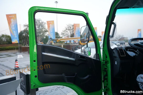 Dongfeng D6 2.4L Diesel 155hp 4X2(6 wheels) Fast Gear 8-Speed 3.2m Single Row Dump Truck Cab (1) | 86Trucks