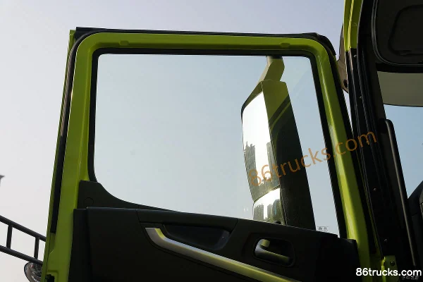 Chery Commercial Vehicle Yun Fenghuang 6X4(10 wheels) Plug-in Hybrid Electric Tractor Truck CALB 400 kWh Cab (2) | 86Trucks