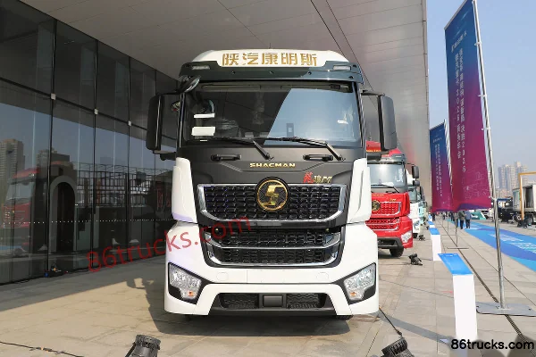 SHACMAN Delong M5000 Elite Edition 6.8L Diesel 300 hp 4X2(6 wheels) Fast Gear 10-speed AMT Automatic 7.9m Van Cargo Truck Exterior (2) | 86T