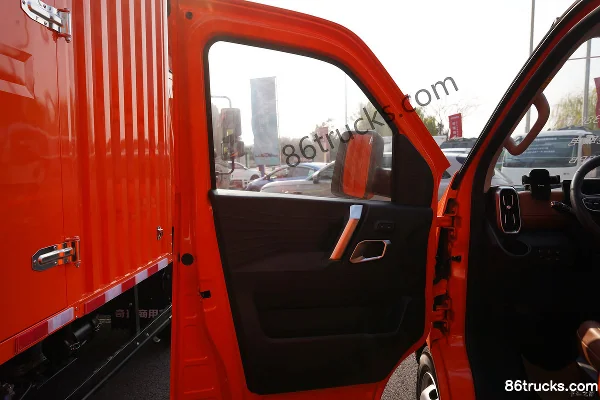 Chery Commercial Vehicle Kairui K7 Comfort Type Hydraulic Brake 3.7m Single Row Pure Electric Van Micro Truck CATL 70.595kWh 4X2(6 wheels) C