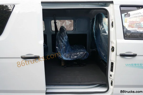 Karry Jiangtun E5 2025 6-Seat Pure Electric Light Bus CATL 41.86kWh Cargo Box (1) | 86Trucks