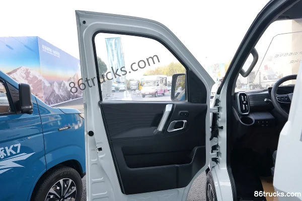 Chery Commercial Vehicle Dolphin K5 2026 Model Comfort Edition 2-Seat Battery Electric Panel Van Kairui 36.8 kWh Cab (1) | 86Trucks