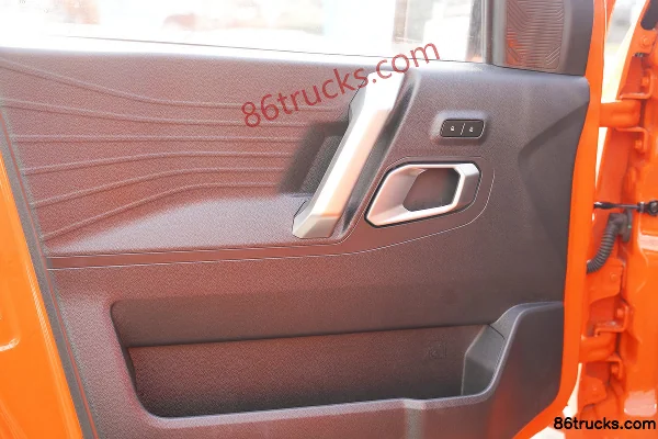 Chery Commercial Vehicle Dolphin K7 Chiyan Edition 7-Seat Pure Electric Light Bus 62.98kWh Cab (3) | 86Trucks