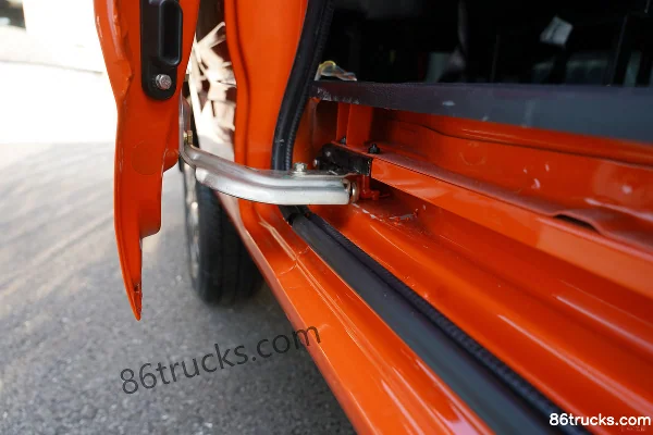 Chery Commercial Vehicle Dolphin K7 Chiyan Edition 7-Seat Pure Electric Light Bus 62.98kWh Cargo Box (3) | 86Trucks