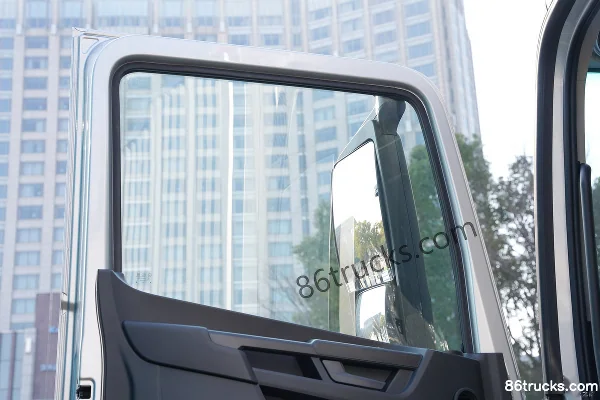 Beijing Trucks Zhui Meng 7L Diesel 350 hp 4X2(6 wheels) Fast Gear 9-Speed AMT Automatic Cargo Truck Cab (3) | 86Trucks
