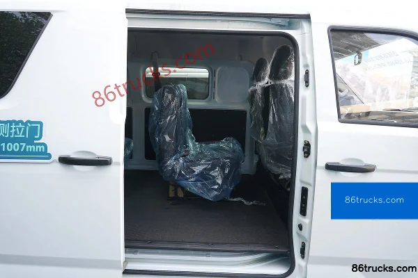 Chery Commercial Vehicle Dolphin K7 2026 Model Standard Passenger Version 6-Seat Pure Electric Light Bus Karry 50.38kWh Cargo Box (1) | 86Tr