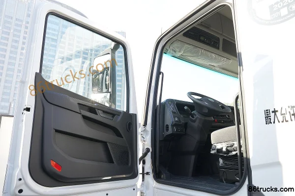 Beijing Trucks Lanmeng 7 Plain Version 6X4(10 wheels) Pure Electric Tractor Truck CATL 600kWh Cab (1) | 86Trucks