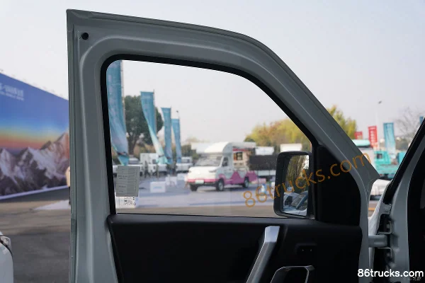 Chery Commercial Vehicle Dolphin K5 2026 model comfort passenger version 6 seats pure electric light bus Kairui 36.8kWh Cabine (2) | 86Truck