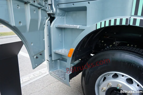 Proton Auto Dijiang Ta 6X4(10 wheels) Pure Electric Tractor Truck Fudi 400kWh Cab (2) | 86Trucks