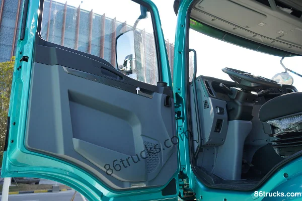 Proton Auto Dijiang Re 4X2(6 wheels) Electric Tractor Truck 600.92kWh Cab (1) | 86Trucks