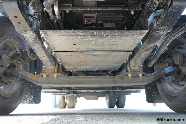 Proton Auto Dijiang Re 4X2(6 wheels) Electric Tractor Truck 600.92kWh Chassis (1) | 86Trucks