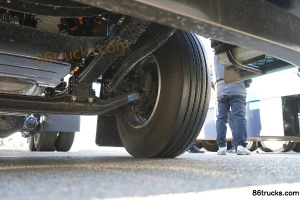 Proton Auto Dijiang Re 6X4(10 wheels) Pure Electric Tractor Truck EVE 448kWh Chassis (3) | 86Trucks