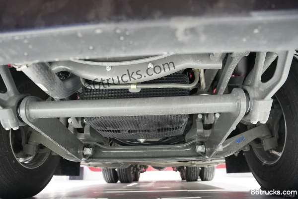 Sinotruk HOWO KS Extended Version 14.6L Diesel 680 hp 6X4(10 wheels) ZF AMT Automatic Tractor Truck Chassis (1) | 86Trucks