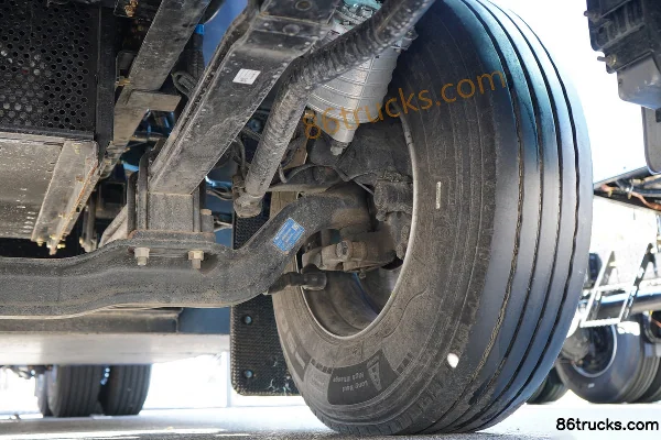 Proton Auto Dijiang Re 6X4(10 wheels) electric tractor truck 655.84kWh Chassis (3) | 86Trucks