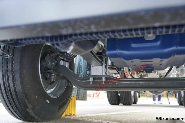 Sitrak C7M 13,3 L LNG 540 ch 6X4(10 roues) Sinotruk 12 vitesses tracteur routier Châssis (2) | 86Trucks