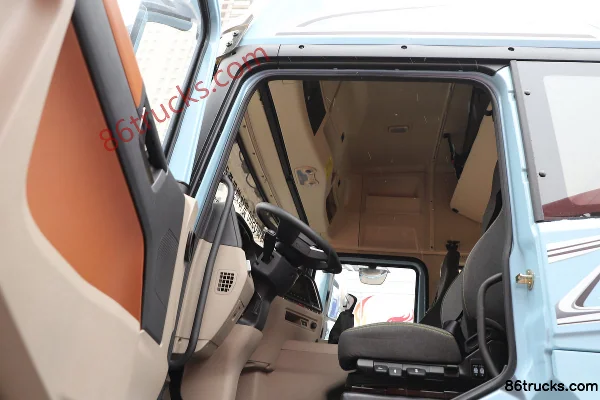 SHACMAN Commercial Vehicle Deyu Q500 14.8L LNG 560hp 6X4(10 wheels) Fast Gear 12-Speed Tractor Truck Cab (3) | 86Trucks