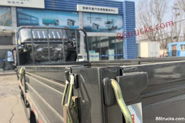 Foton Aoling CTV 140 hp 4X2(6 wheels) 4.17m Single Row Flatbed Light Truck Body (1) | 86Trucks