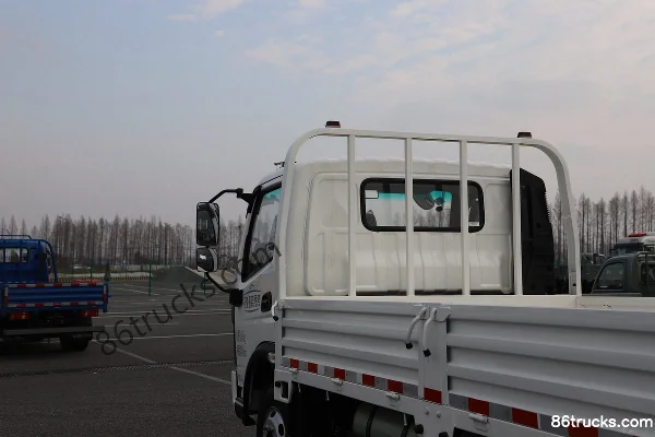 Feidi MV6 2L CNG 150hp 4X2(6 wheels) Fast Gear 8-speed 4.15m Single-row Flatbed Light Truck Body (3) | 86Trucks